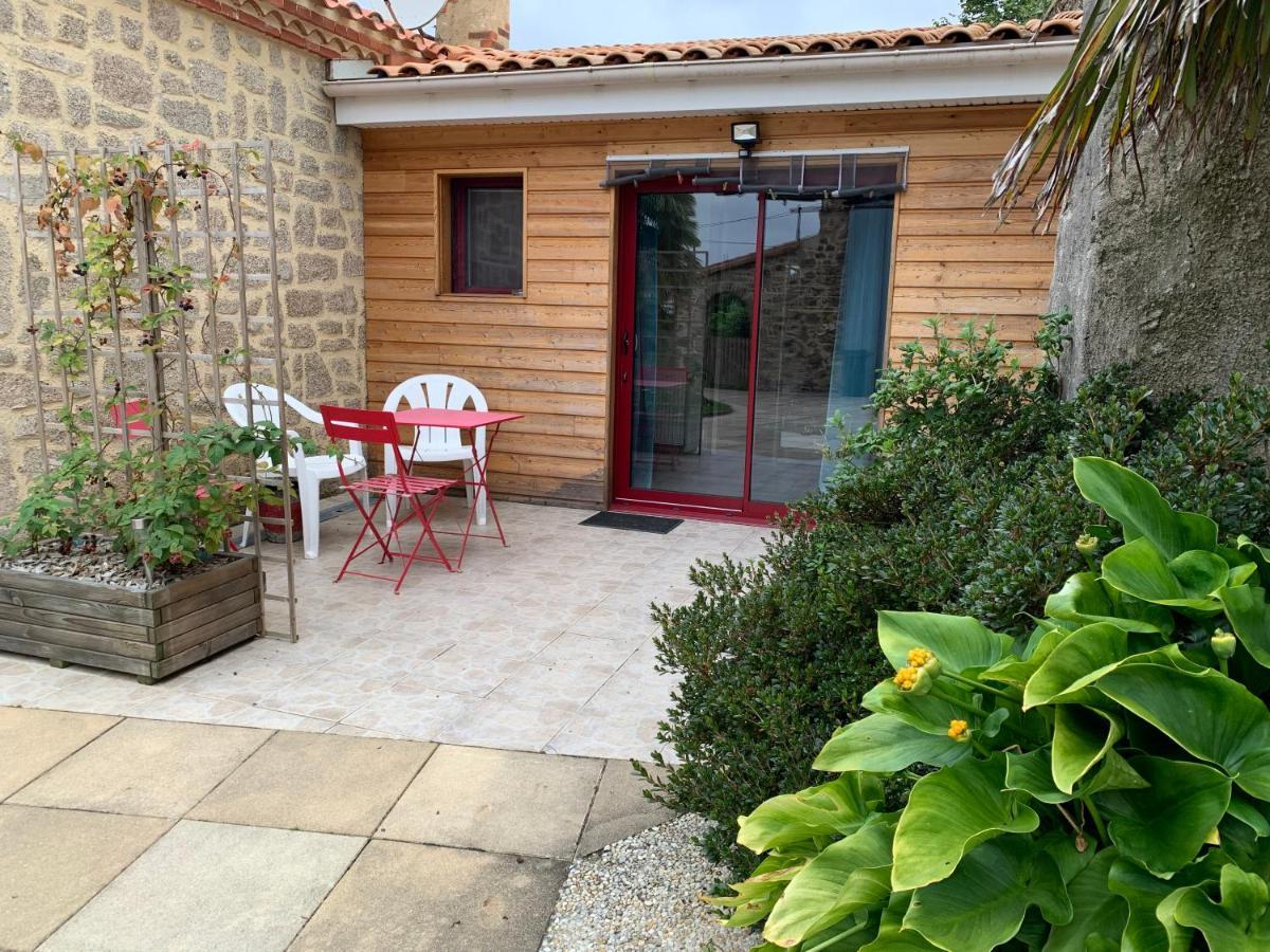 La Basse Monniere Bed and Breakfast Sevremont Buitenkant foto